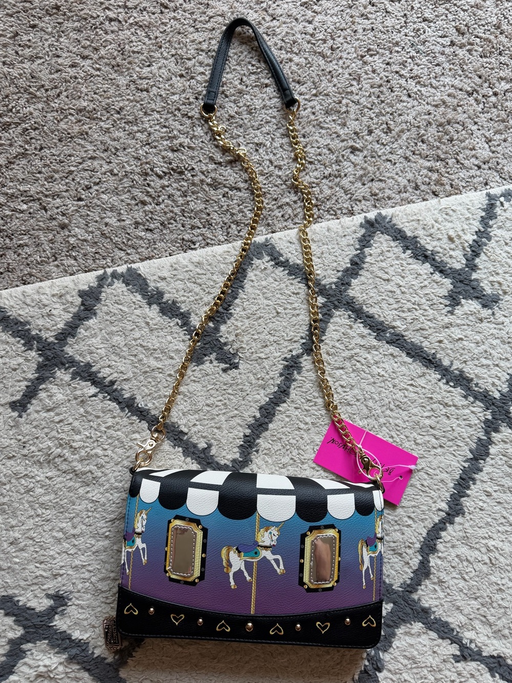 NWT Betsey Johnson Spin Me Carousel Purse - Picture 3 of 10
